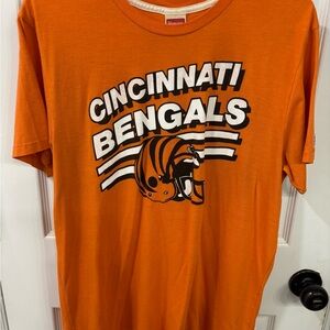 Homage Soft Cincinnati Bengals helmet large Shirt